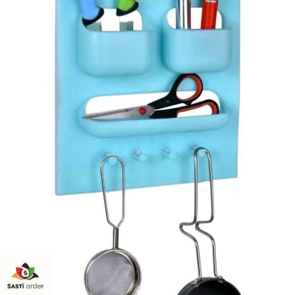 Unbreakable soap dish and toothpaste holder featuring a modern design, made from durable materials for long-lasting use in the bathroom.