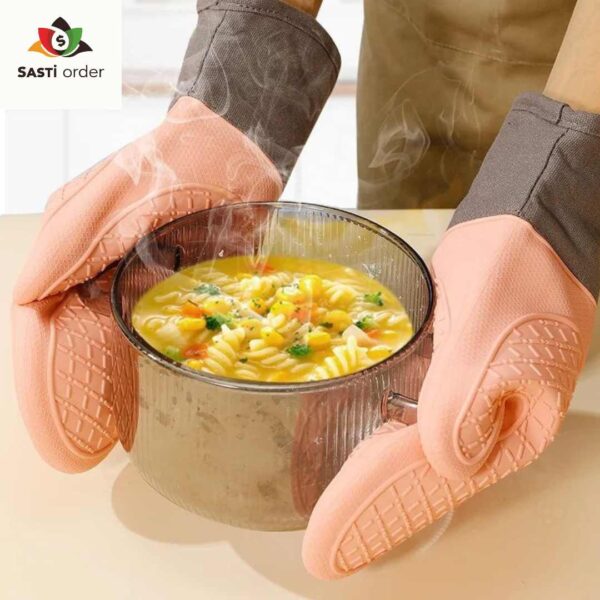 Heat-resistant silicone oven glove and oven mitt set with mini gloves, providing non-slip grip and protection for handling hot cookware.