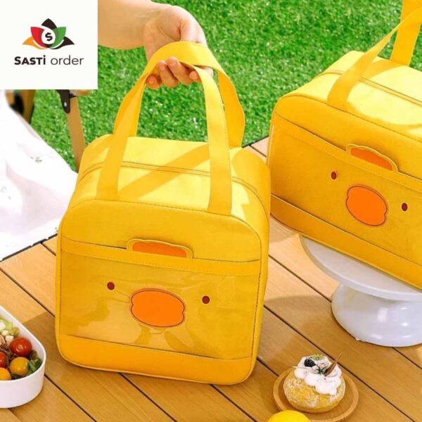 Duck Lunch Insulated Bag featuring a playful duck design, designed to keep meals fresh and at the perfect temperature.