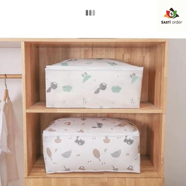 Quilt Storage Bag with transparent window and handles, designed to protect and organize quilts and bedding.