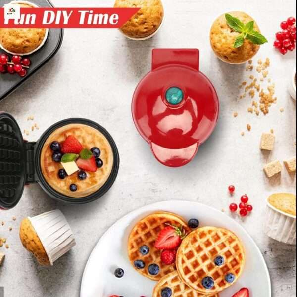 Mini Waffle Maker - Image 4