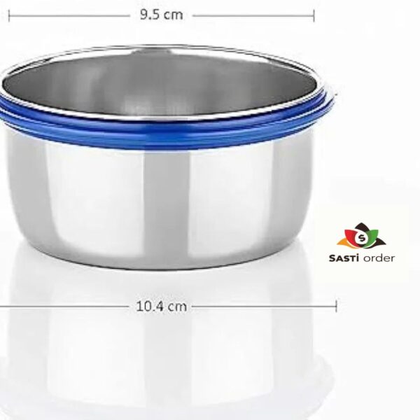 "Lunch Box with 3 Push-Up Airtight Containers, designed to keep meals fresh and organized for on-the-go convenience."