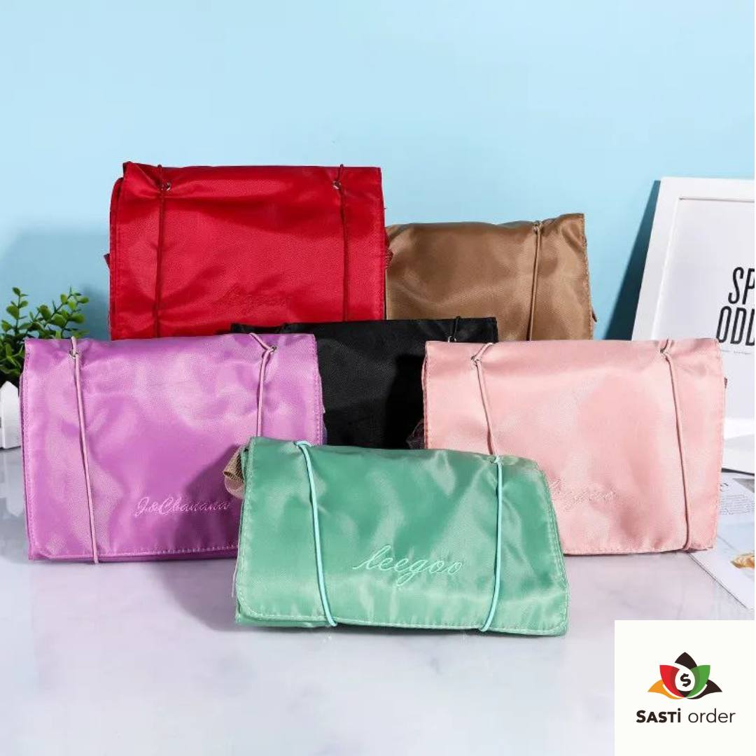 Oxford hanging luggage organizer with multiple compartments for storing brushes and travel essentials, designed for easy access and space-saving.